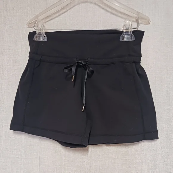 Lululemon - Picture 5 of 5